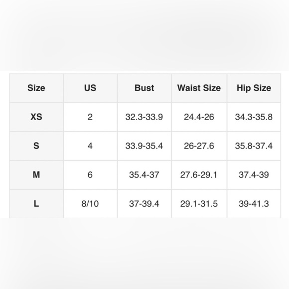 ✨Newspaper Print Mock Neck Crop Tee - Picture 6 of 6